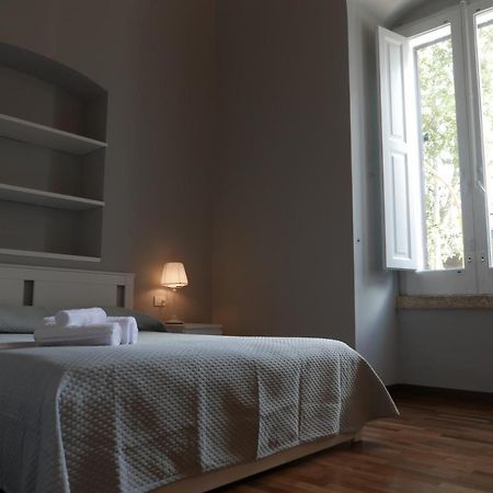 Suite 261 - Intero Appartamento Nel Centro Di 바리 외부 사진